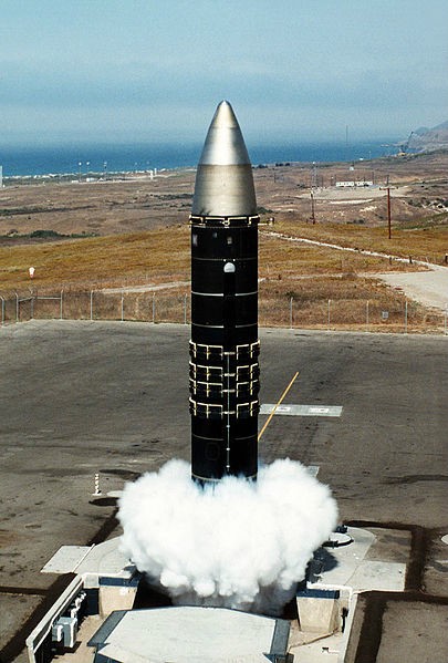 和平保卫者洲际导弹图片